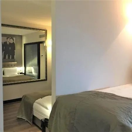 Quentin Berlin Hotel Am Kurfuerstendamm-3