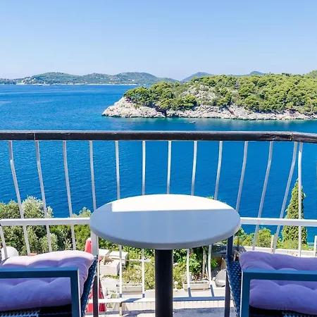 Villa Paradiso 2-2