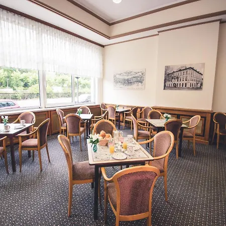 Rheinhotel Starkenburger Hof-2