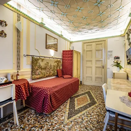 Dei Medici Palace-3