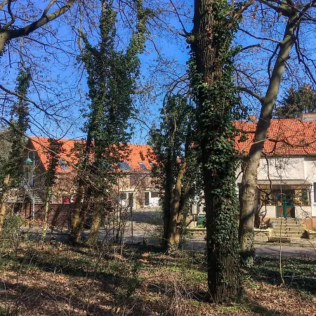 Landhof Potsdam-3