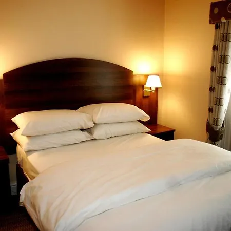 The Railway Tavern Hotel-2
