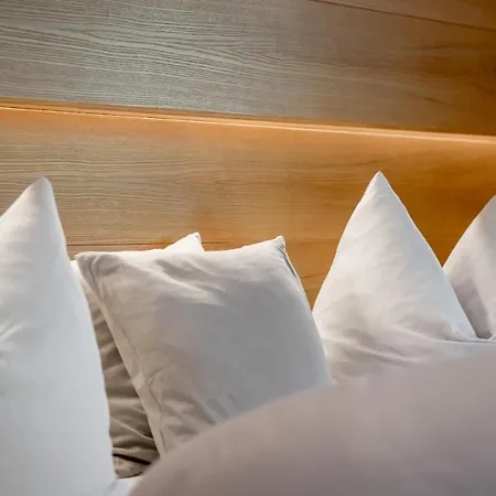 Corso'S Annabell - Bed & Breakfast-2