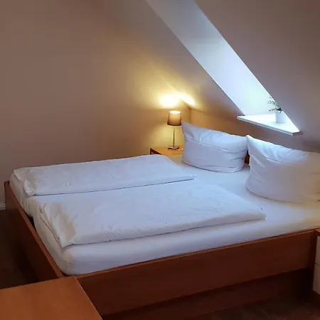 Airport Hotel One Aparthotel Sylt-2