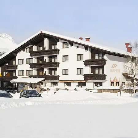 Hotel Bergheim-3