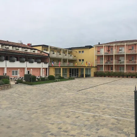 Hotel Bella Lazise-3