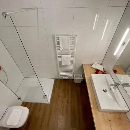 Busses Guesthouse-3