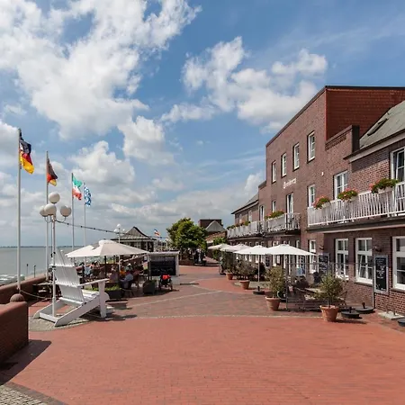 AKZENT Strandhotels Seestern, Delphin&Lachs-3