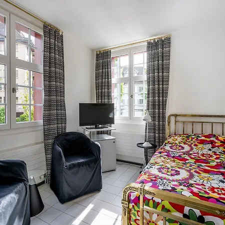 Hotel Hofgarten Luzern-3