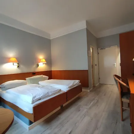 Condi Hotel-2