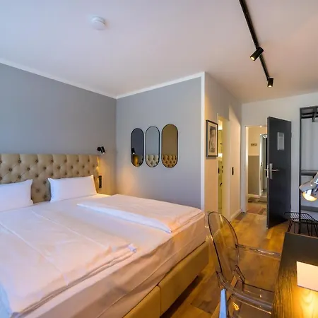 Nikii City Hotel-3