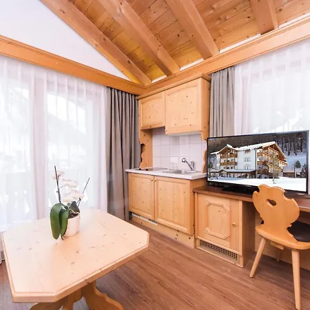 Waldpark Hotel Garni-2