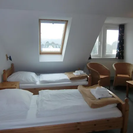 Pension Haus Edelweiß-3