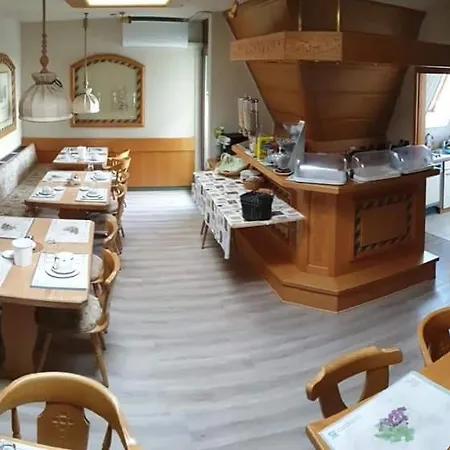 Hotel Paelzer Buwe-2