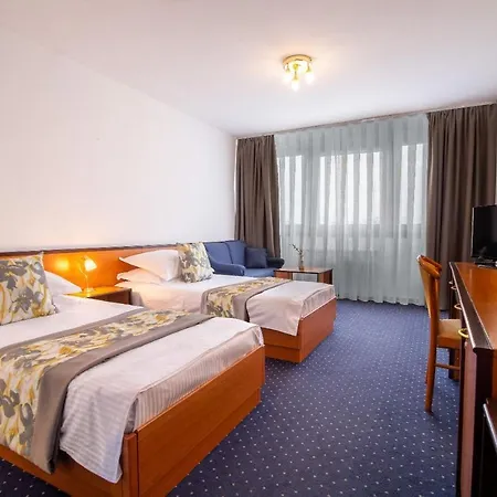 Hotel Novi Zagreb-3