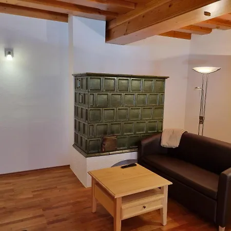 Pension Ladner-2