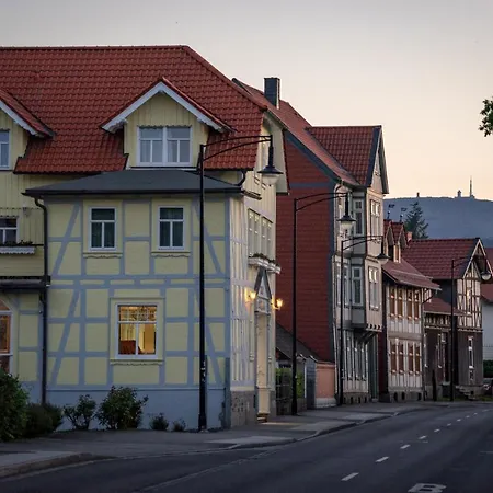 Boutiquehotel Schloßpalais-3