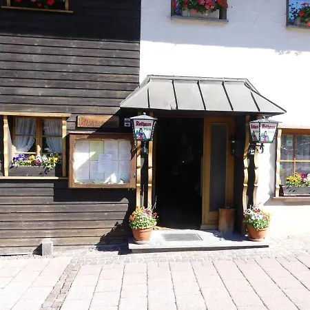 Hotel Maien-2