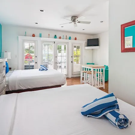 Wicker Guesthouse-2