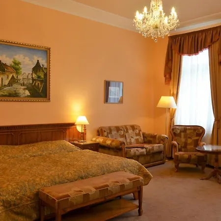 Bristol Georgy House-2