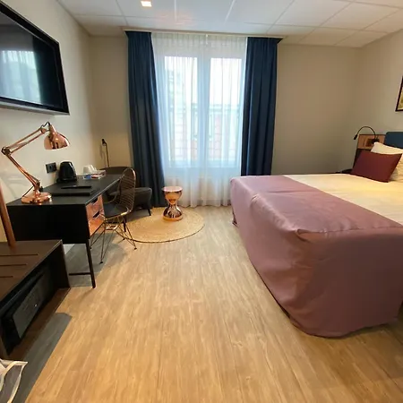 Best Western Dam Square Inn-3