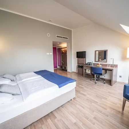 Hotel Orangerie-2