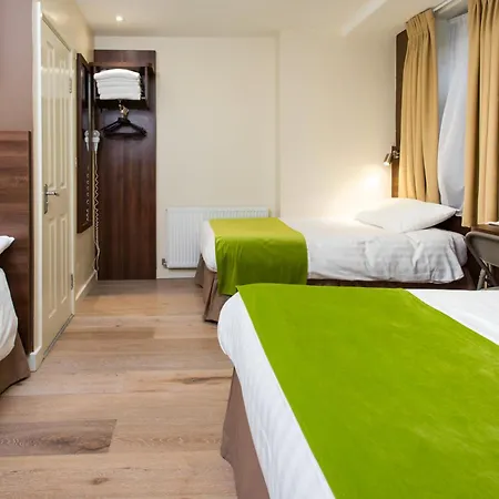 Marble Arch Inn-2