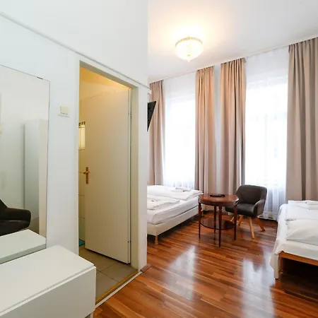 Timeout City Hotel, 5 Min To City Center, Self Check In-2