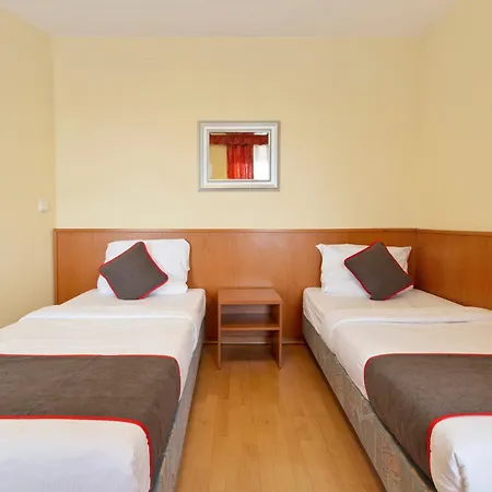 Hotel Bohemia-2