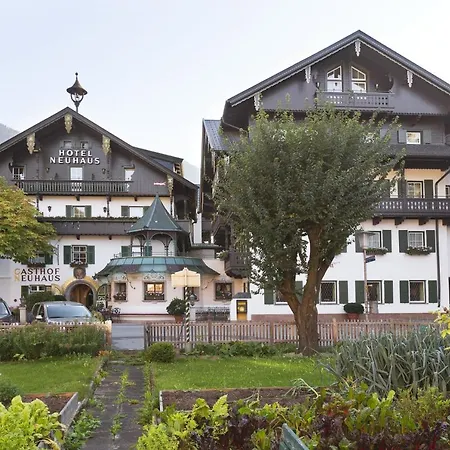 Neuhaus Zillertal Resort-3