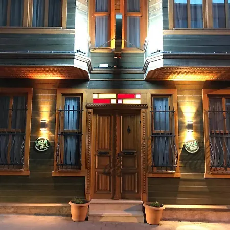 Green Mansion-3