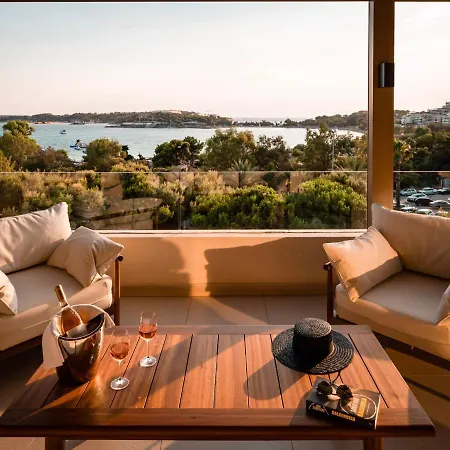 Somewhere Vouliagmeni-2