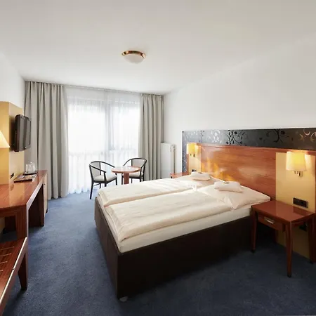 Stadthotel am Wasen-3