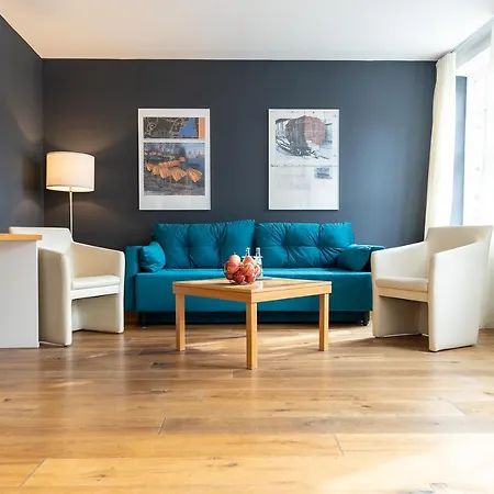 Schiefer Hotel-2