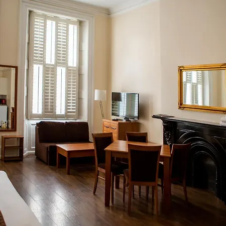 Marylebone Inn-2
