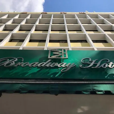L Hotel At Broadway-3