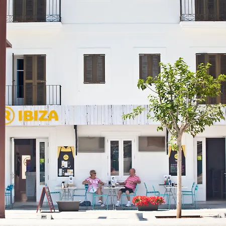 Ryans La Marina (Adults Only)-2