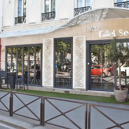 Hotel Eiffel Segur-2