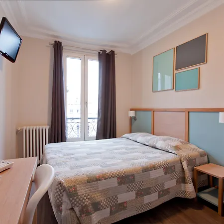 Est Hotel-2