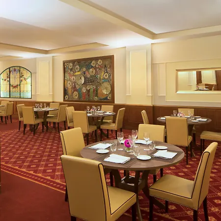 Starhotels Business Palace-3