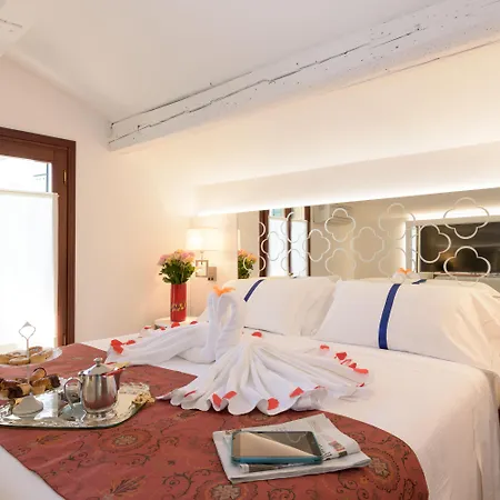 Unahotels Ala Venezia-Adults 16-3