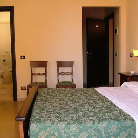Hotel Del Centro-2