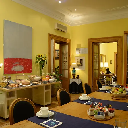 Hotel Locanda Cairoli-3
