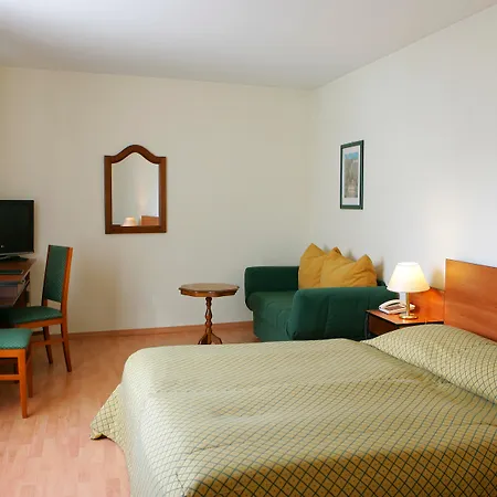 Caratart Hotel Bombolo Wien-2