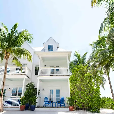 Parrot Key Hotel & Villas-2