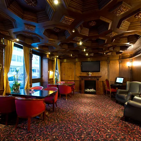 King'S Hotel First-2