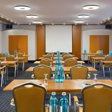 Hotel Savigny Frankfurt City-3