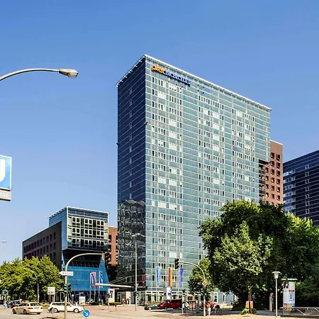 Novotel Suites Hamburg City-2