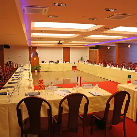 Hotel Kolovare-2