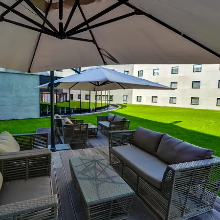 Park Inn By Radisson Danube Bratislava-3